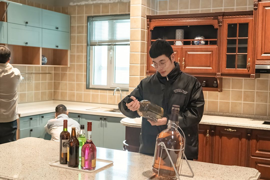 家具设计班学员参观大信博物馆