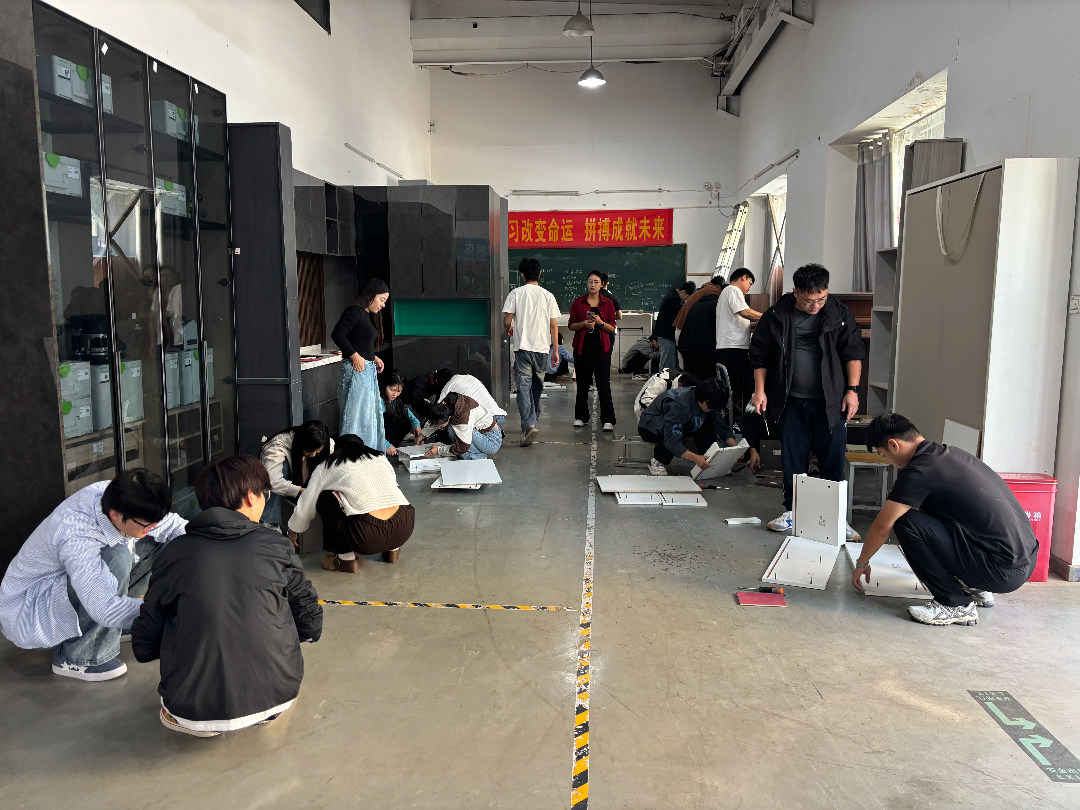 浩文定制家具设计拆单：不止学技术，就业辅导也很重要